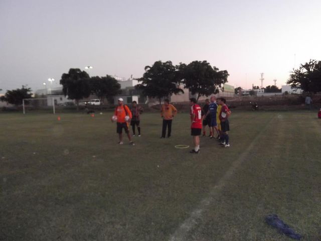 OSIRIS ENTRENANDO SELECCION